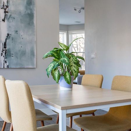 The Double Play - 1 Min Walk To Wrigley! Spacious 2Br - Perfect For Cubs Fans! Chicago Eksteriør bilde