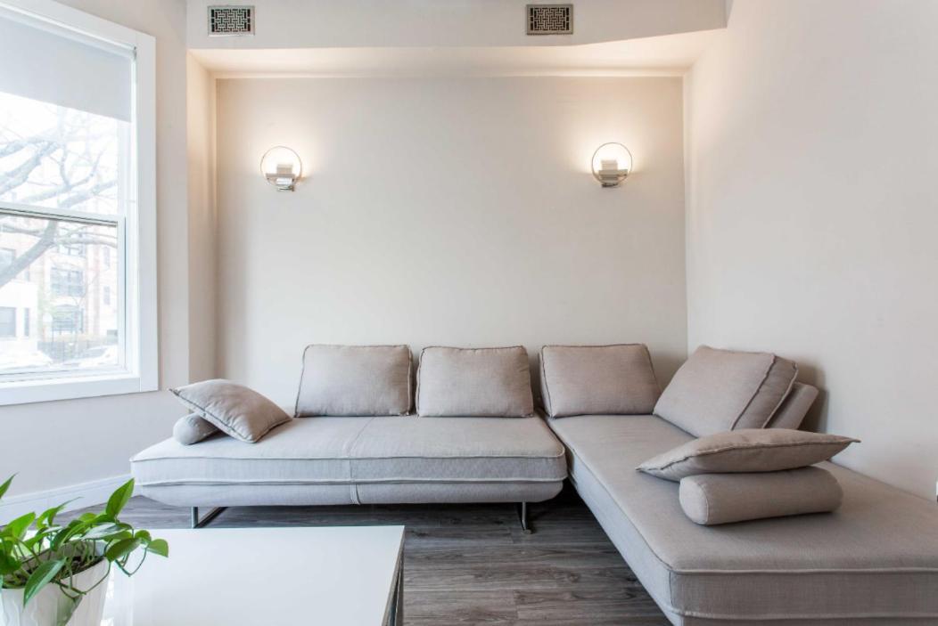 The Double Play - 1 Min Walk To Wrigley! Spacious 2Br - Perfect For Cubs Fans! Chicago Eksteriør bilde