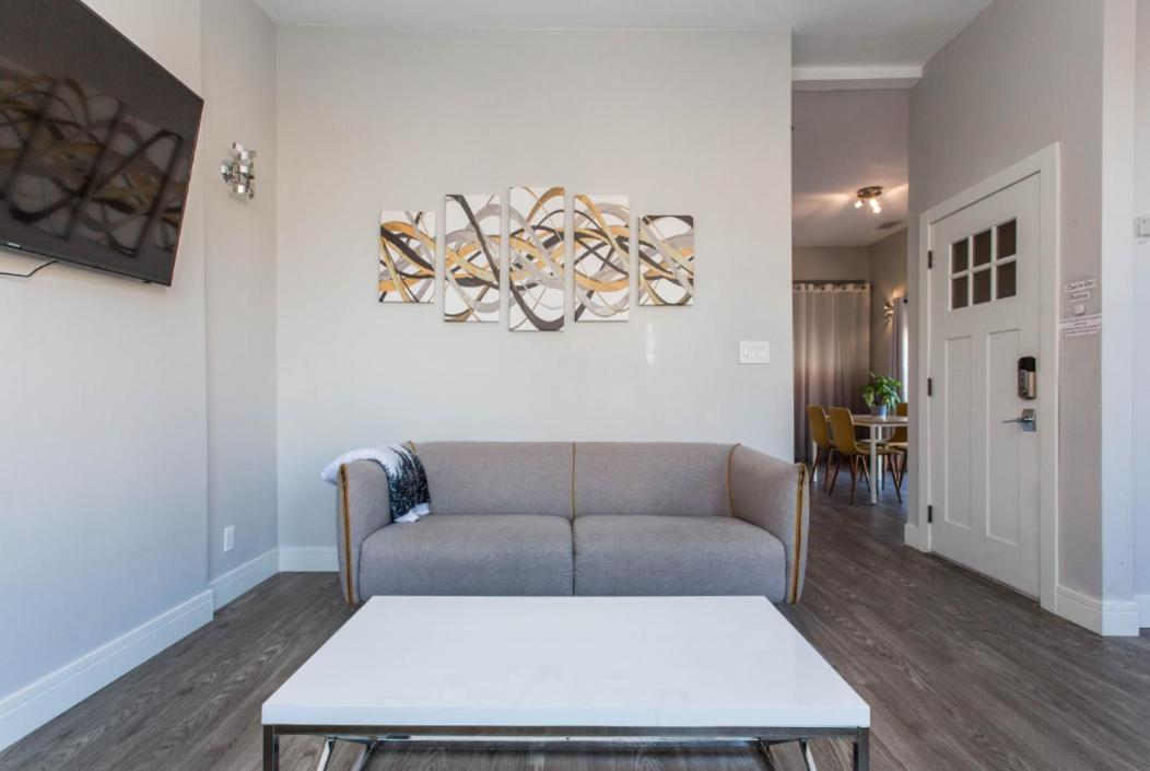 The Double Play - 1 Min Walk To Wrigley! Spacious 2Br - Perfect For Cubs Fans! Chicago Eksteriør bilde