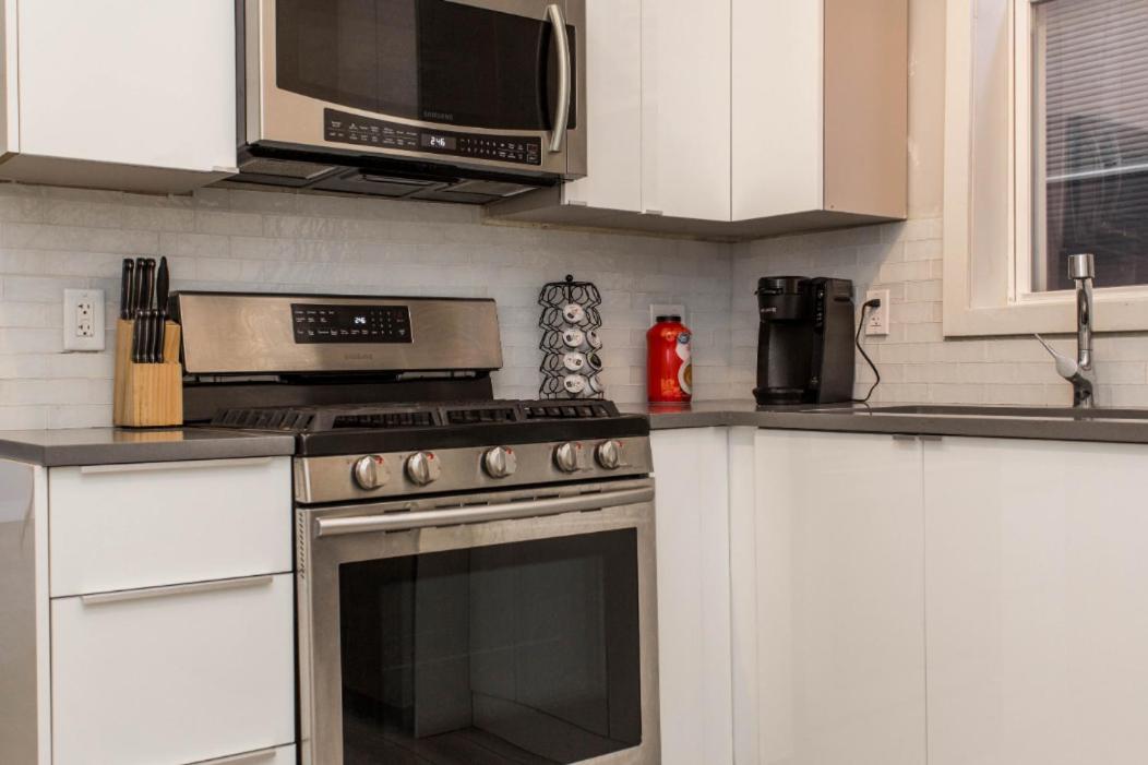 The Double Play - 1 Min Walk To Wrigley! Spacious 2Br - Perfect For Cubs Fans! Chicago Eksteriør bilde