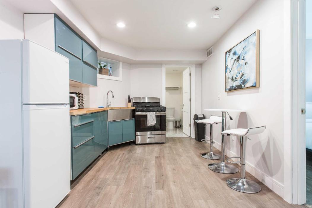 The Double Play - 1 Min Walk To Wrigley! Spacious 2Br - Perfect For Cubs Fans! Chicago Eksteriør bilde