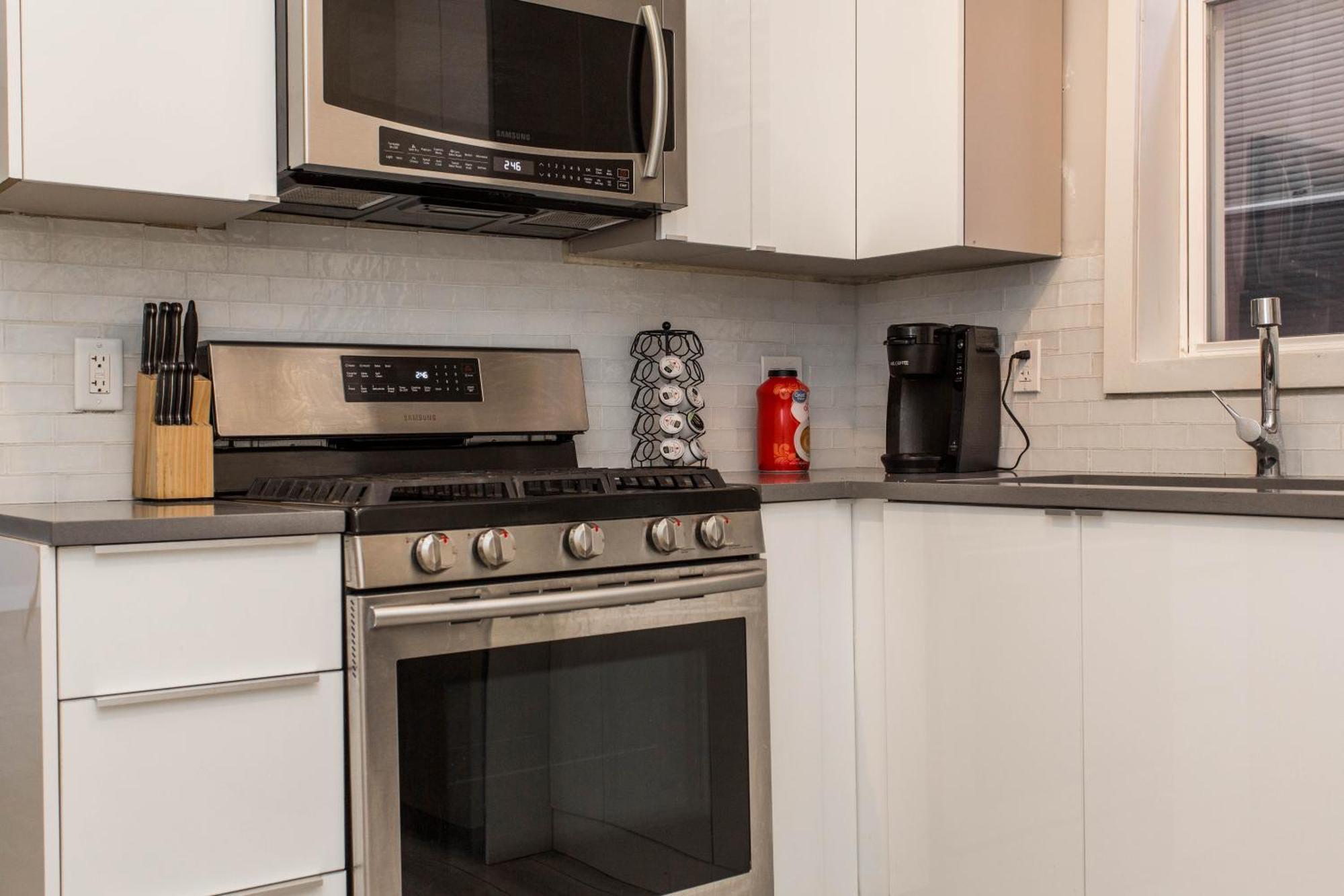 The Double Play - 1 Min Walk To Wrigley! Spacious 2Br - Perfect For Cubs Fans! Chicago Eksteriør bilde