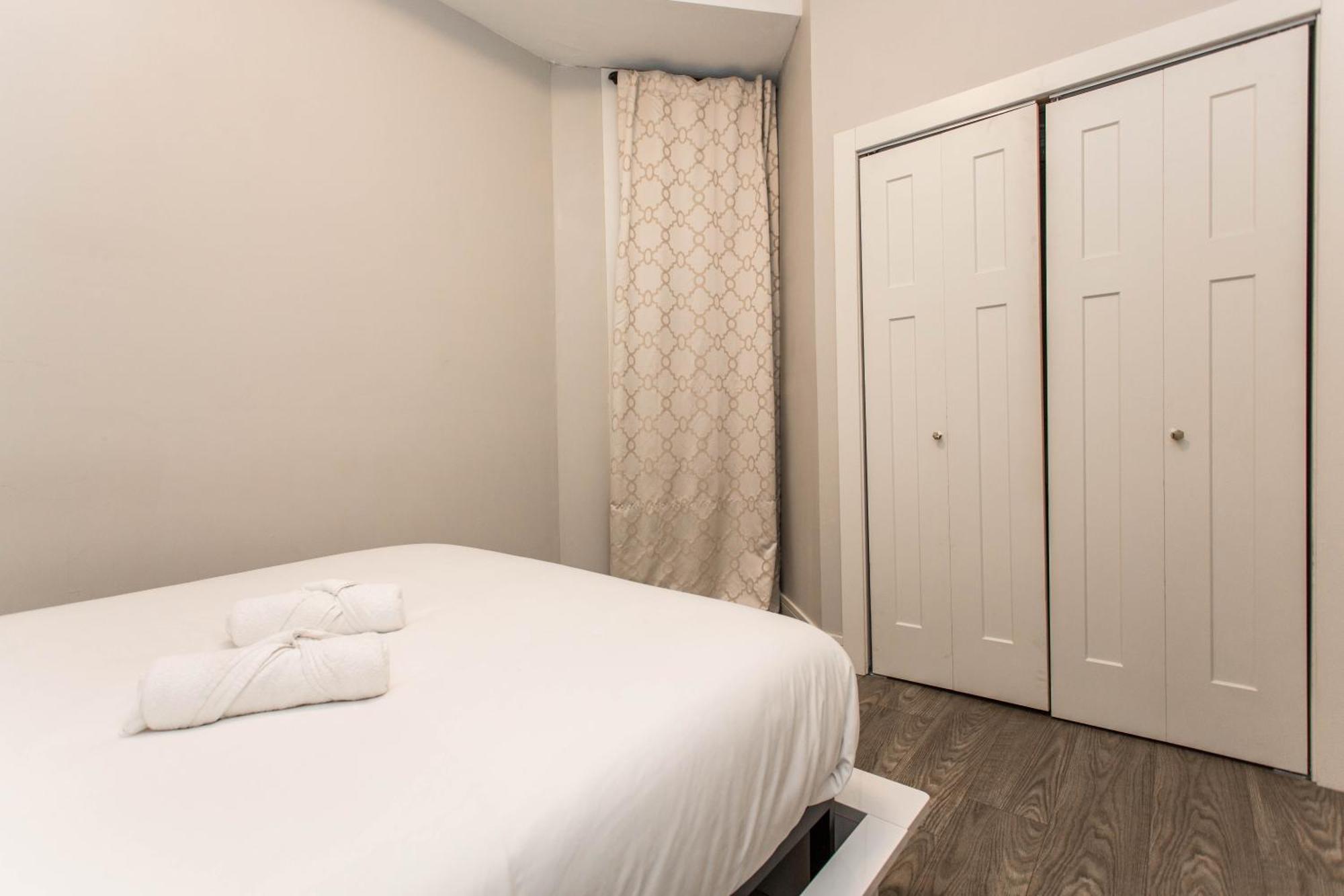 The Double Play - 1 Min Walk To Wrigley! Spacious 2Br - Perfect For Cubs Fans! Chicago Eksteriør bilde